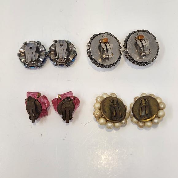 Button Cluster Vintage Clip On Earrings Set of 4 Pairs Beaded Retro Glam Japan - Picture 6 of 9